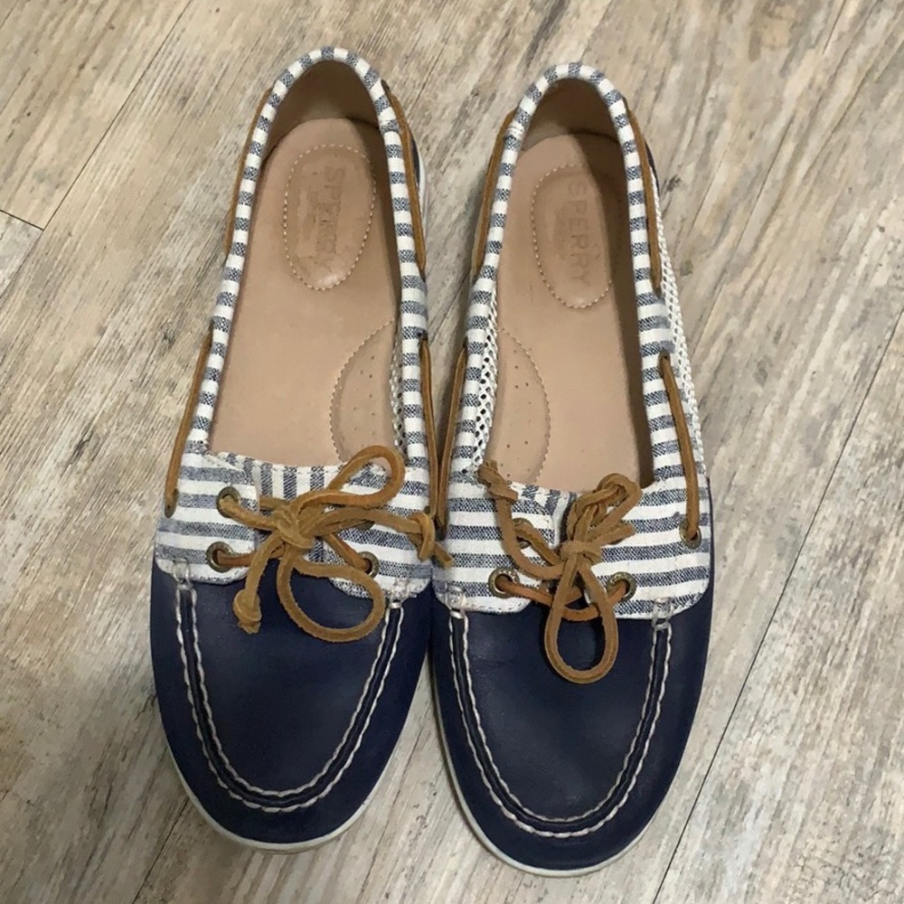 WOMEN SPERRY SLIP ON